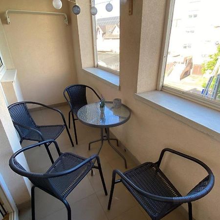 Buborek Apartman Hajdúszoboszló Exteriör bild
